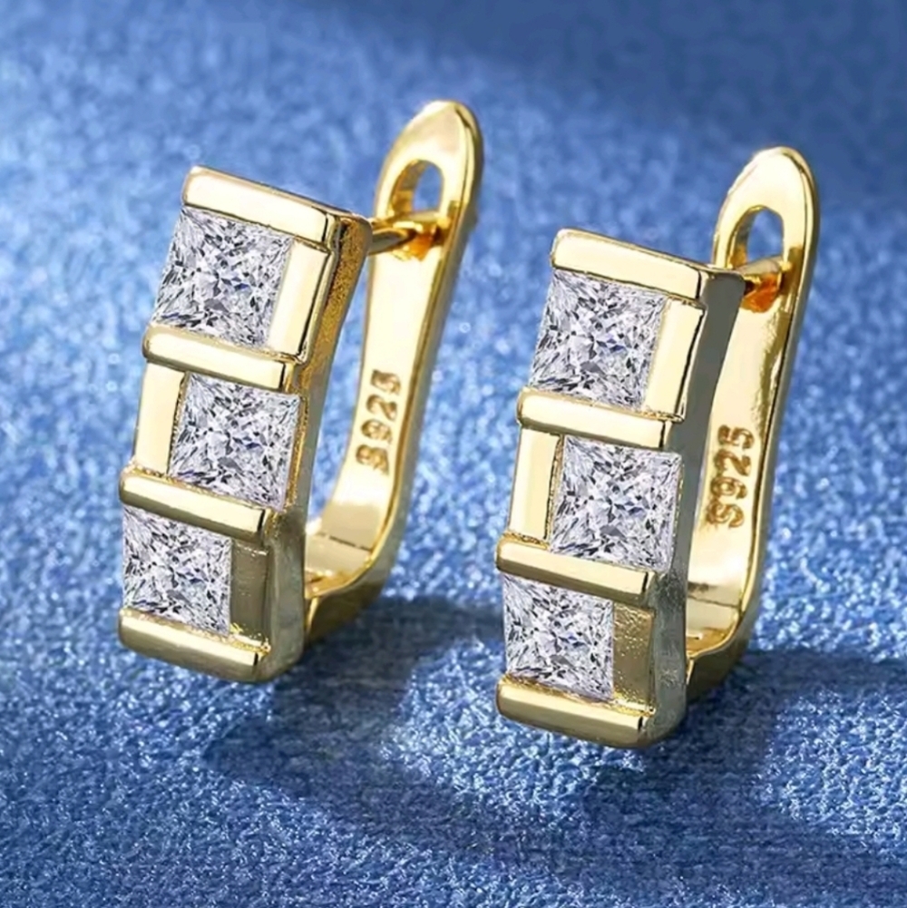 Elegant Gold 925 Diamond Earrings